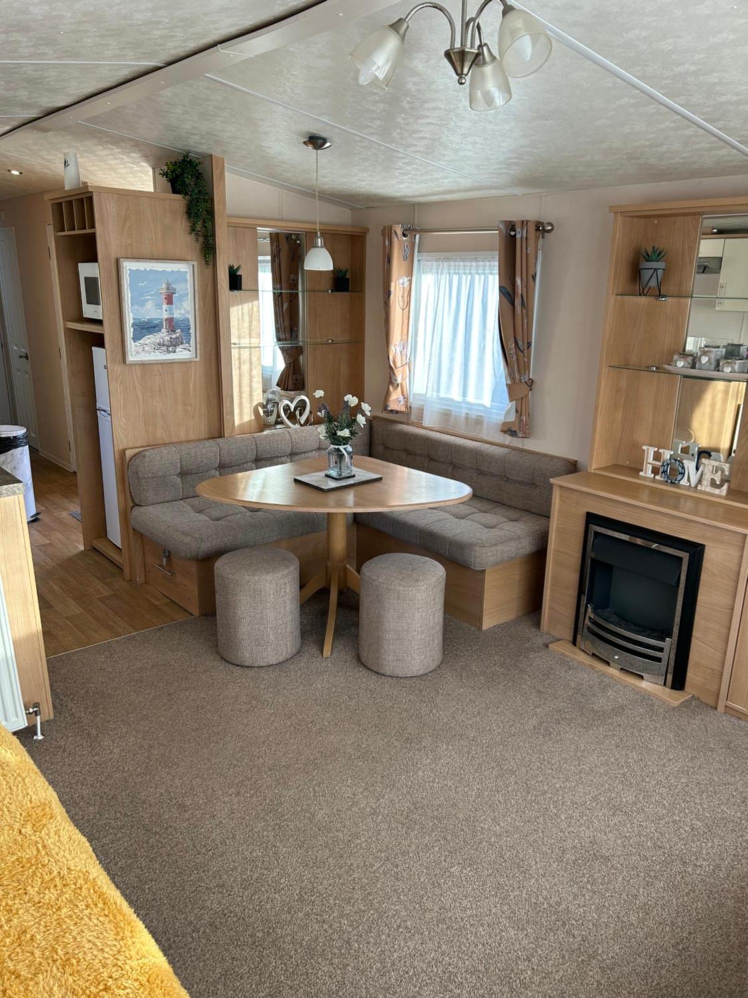 Phoenix Caravan Hire, Trecco Bay Porthcawl Exterior photo